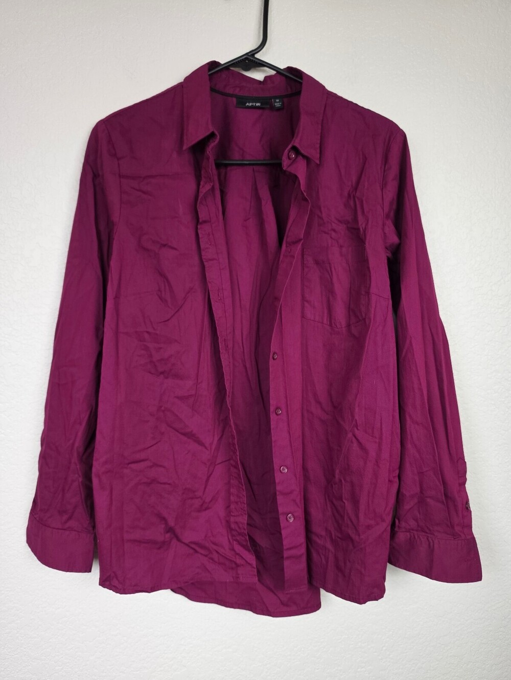 APT. 9 Medium Long Sleeve Button-Up Shirt in Burgundy
